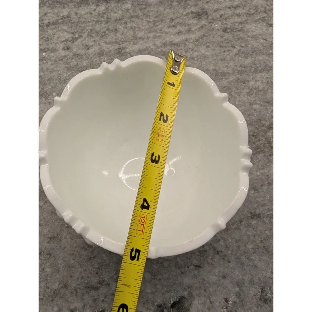 Vintage White Milk Glass‎ 3 Footed Hobnail Bowl Candy Dish 5